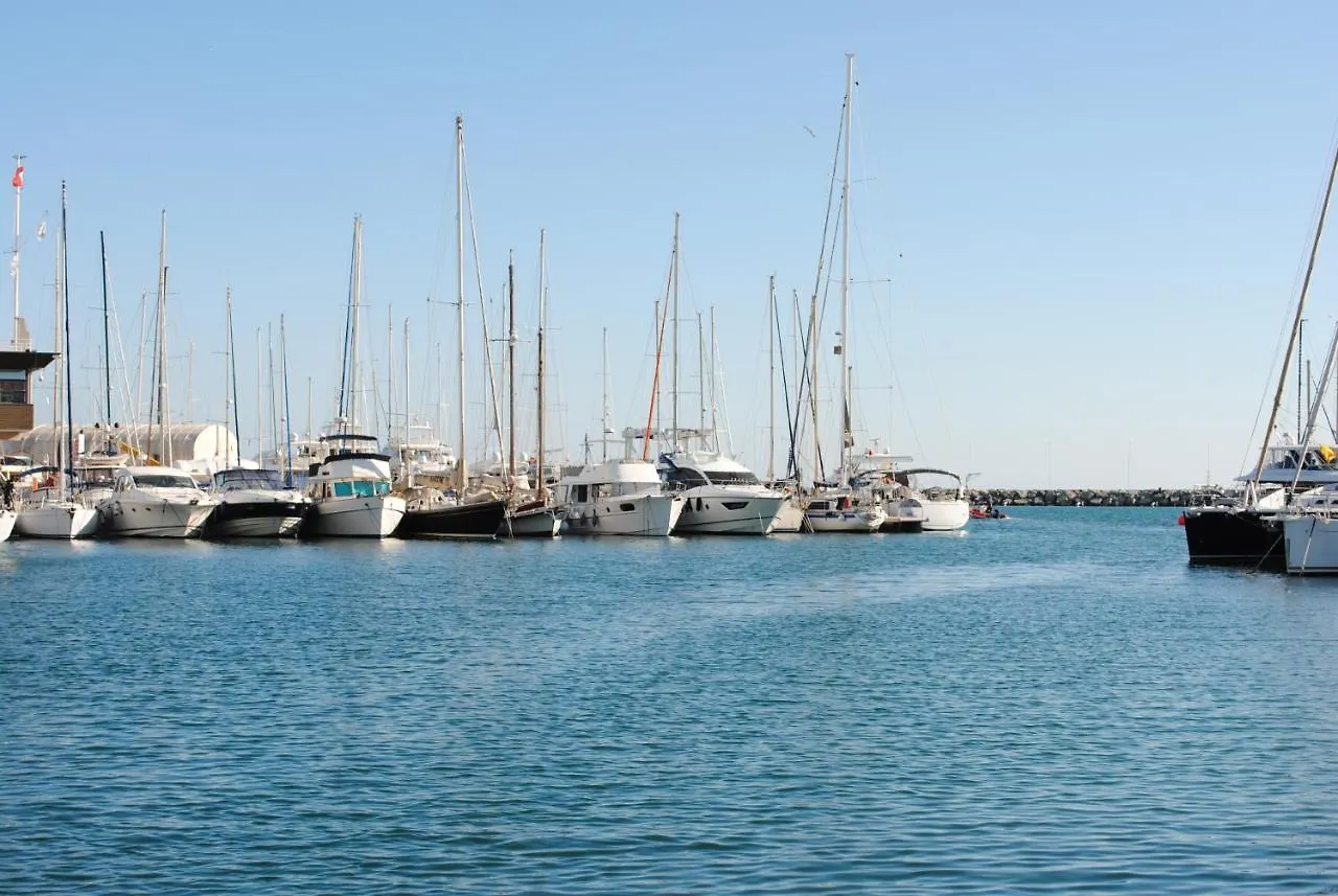 Allo-Nautic Hotel Frejus 0*,  France