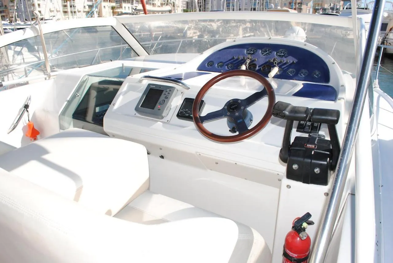Allo-Nautic Hotel Frejus Botel